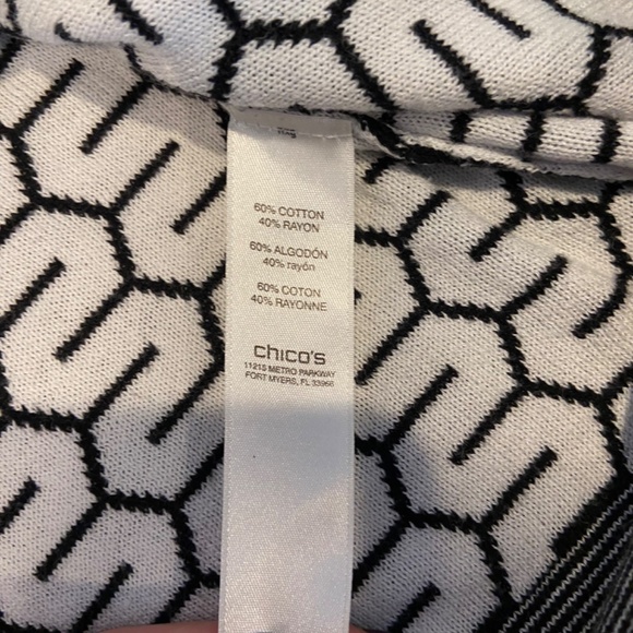 Chico's Easywear Black and White Sweater – Size 2 (US Size Large) - Picture 7 of 8